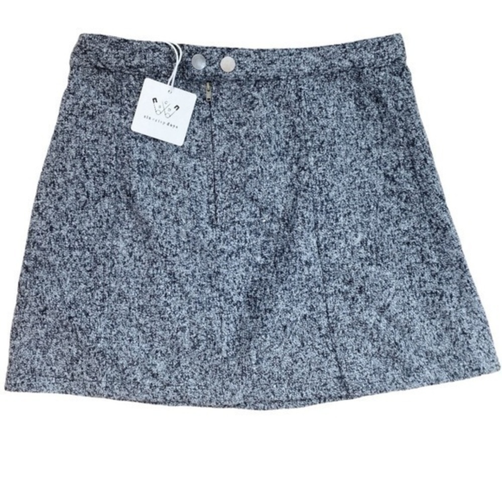 ANTHROPOLOGIE 6 Crips Days Wool Skirt Medium